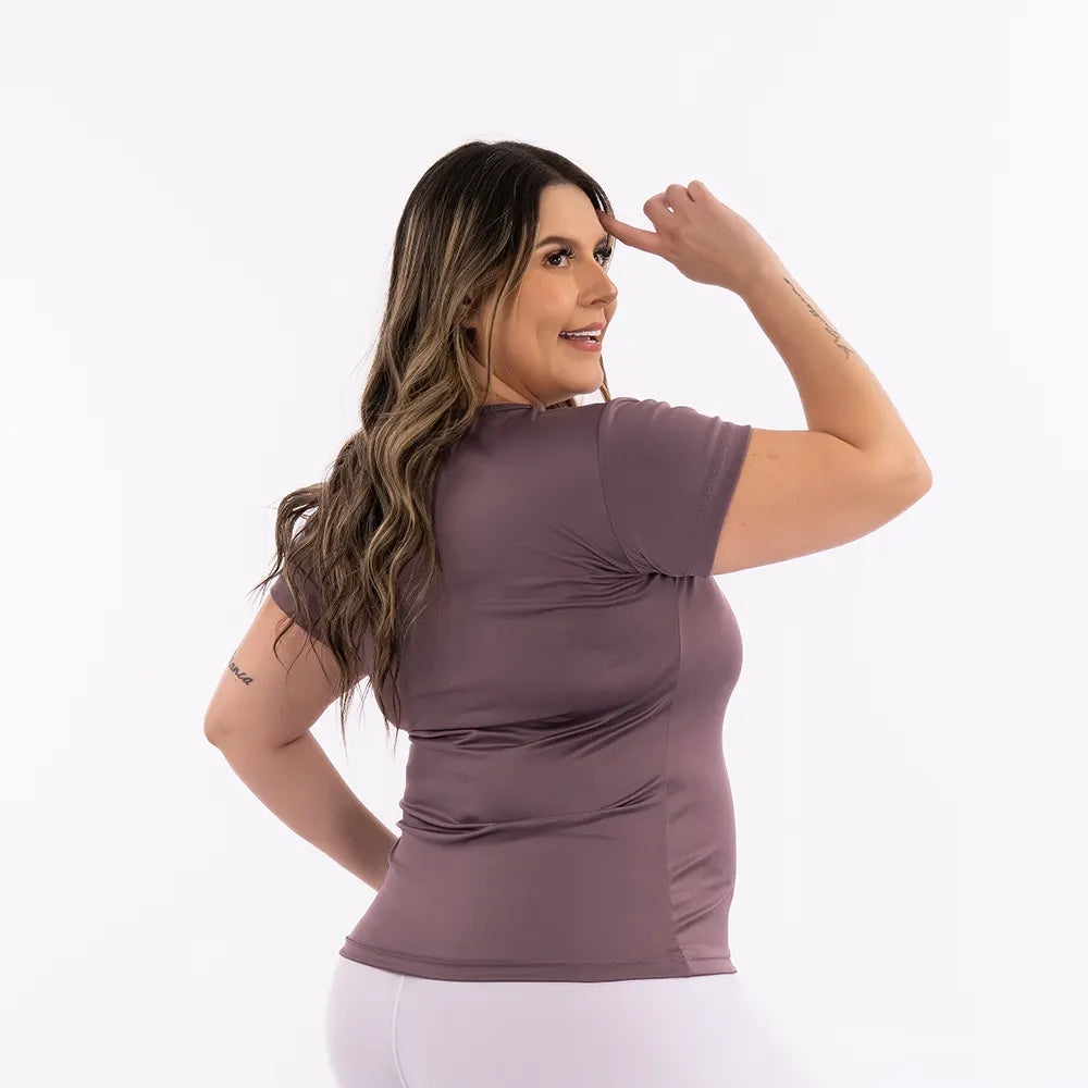 BLUSA MANGA CORTA PLUS SIZE - UVA METALIZADO