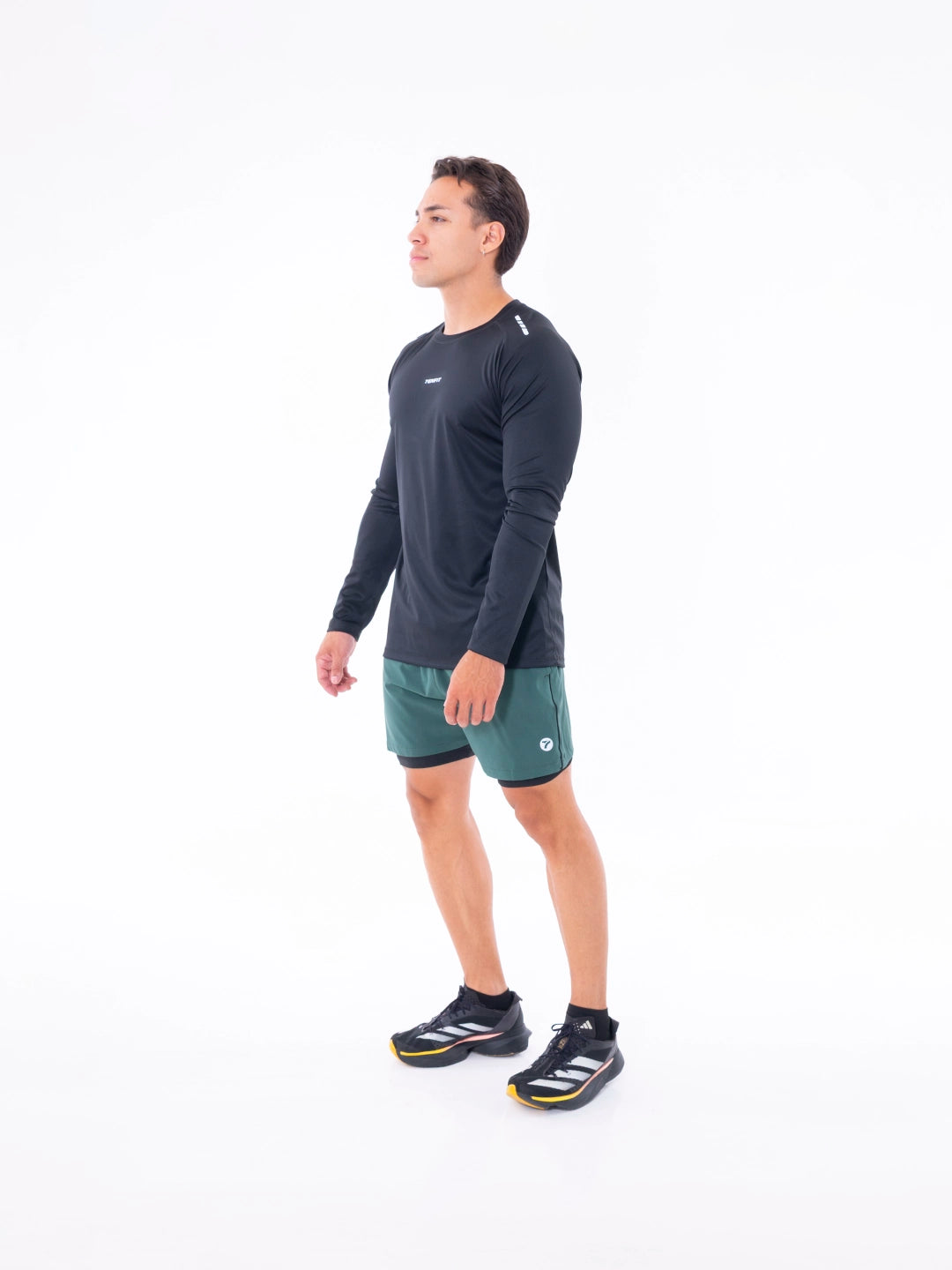 BUZO REGULAR FIT- NEGRO