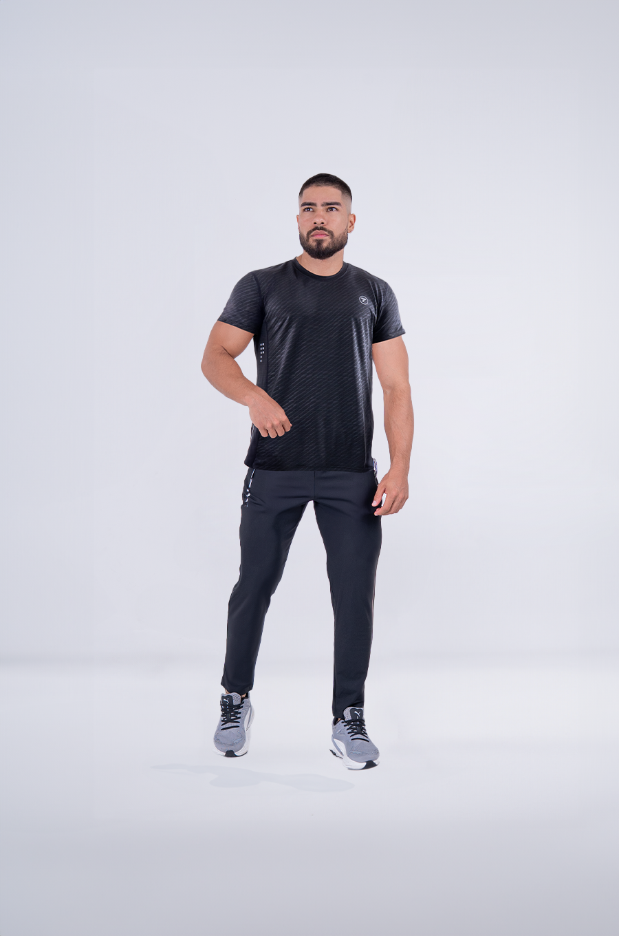 SUDADERAS Y JOGGER
