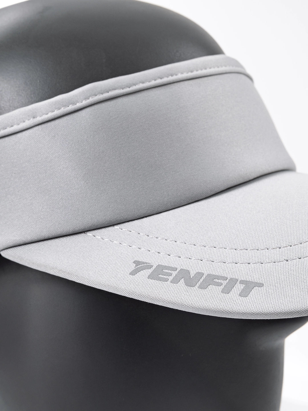 9d4af49b-50f4-4c25-9c25-c06d278edada/VISERA_GRIS_CLARO_-_DETALLE.webp